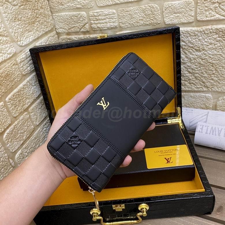 LV Wallets 59